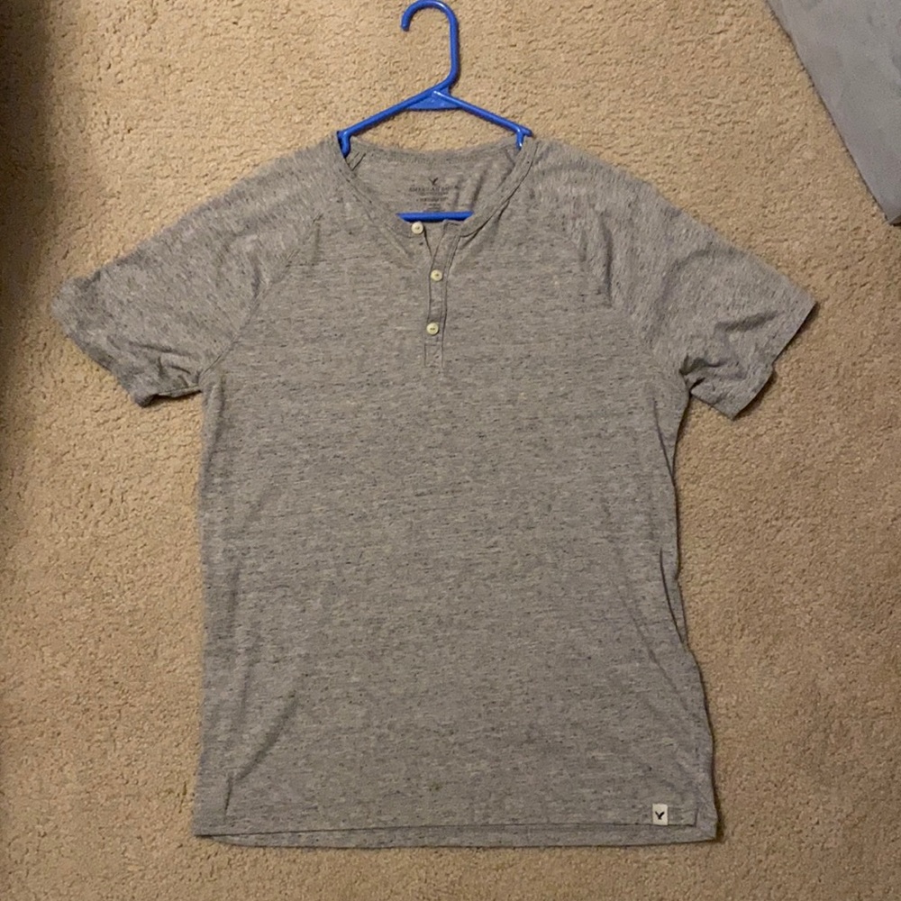American Eagle men’s T-shirt